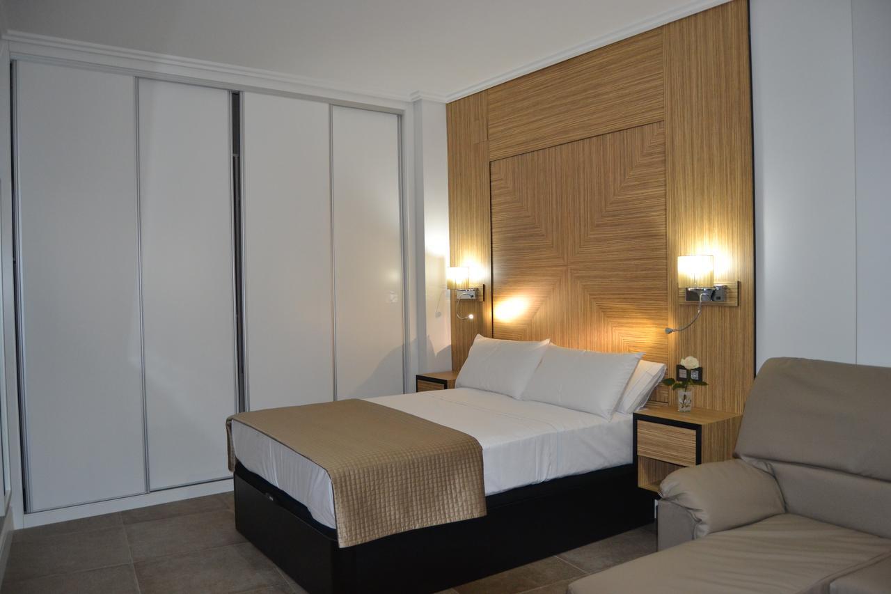 Apartamentos Las Palmeras Palma del Río Eksteriør billede